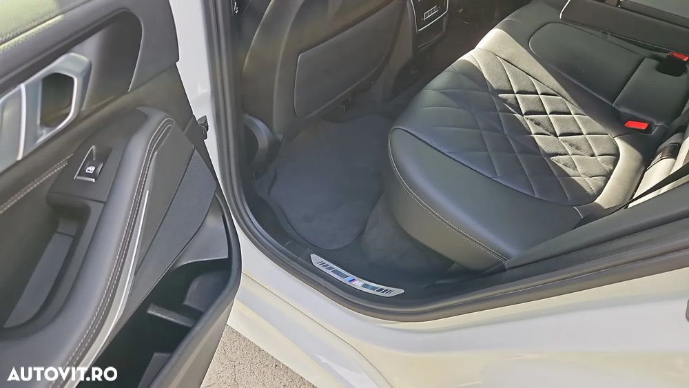 BMW X5 xDrive45e - 16