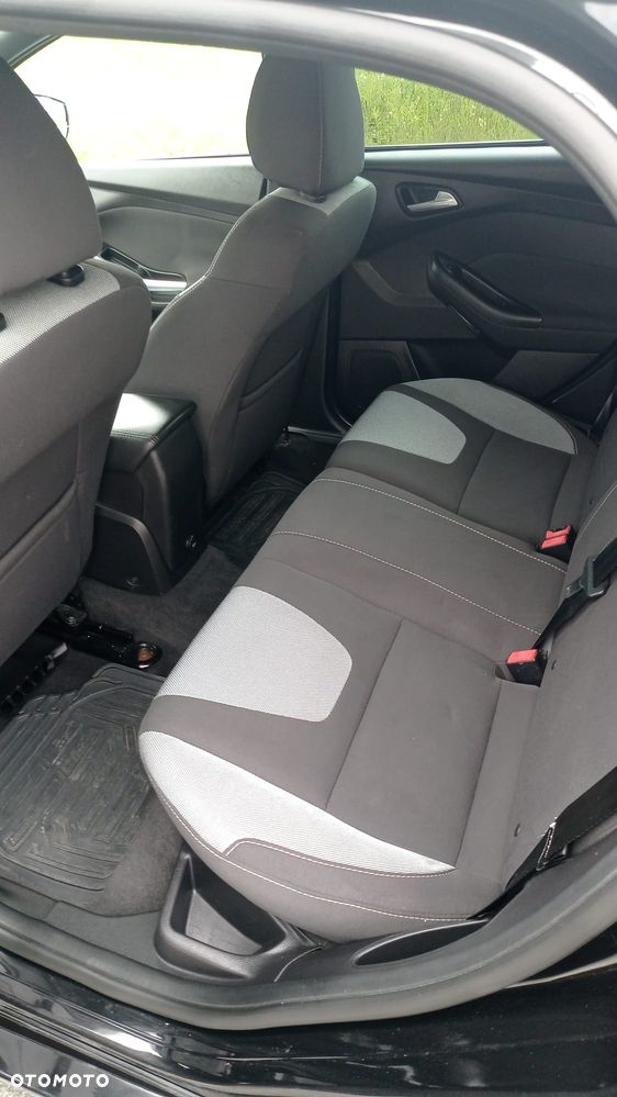 Ford Focus ST - 15