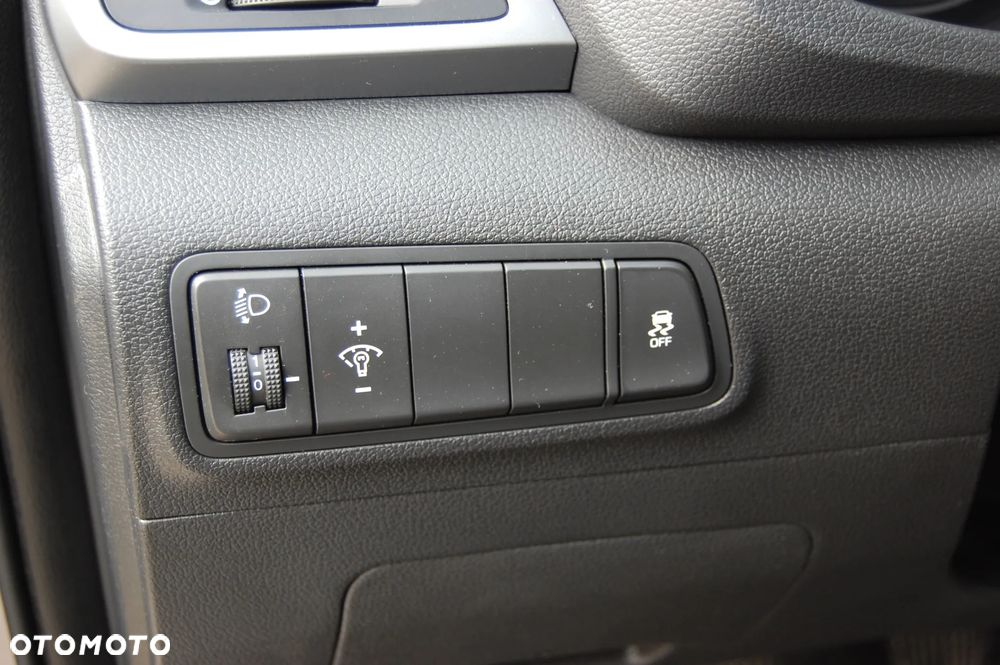 Hyundai Tucson blue 1.7 CRDi 2WD Intro Edition - 14