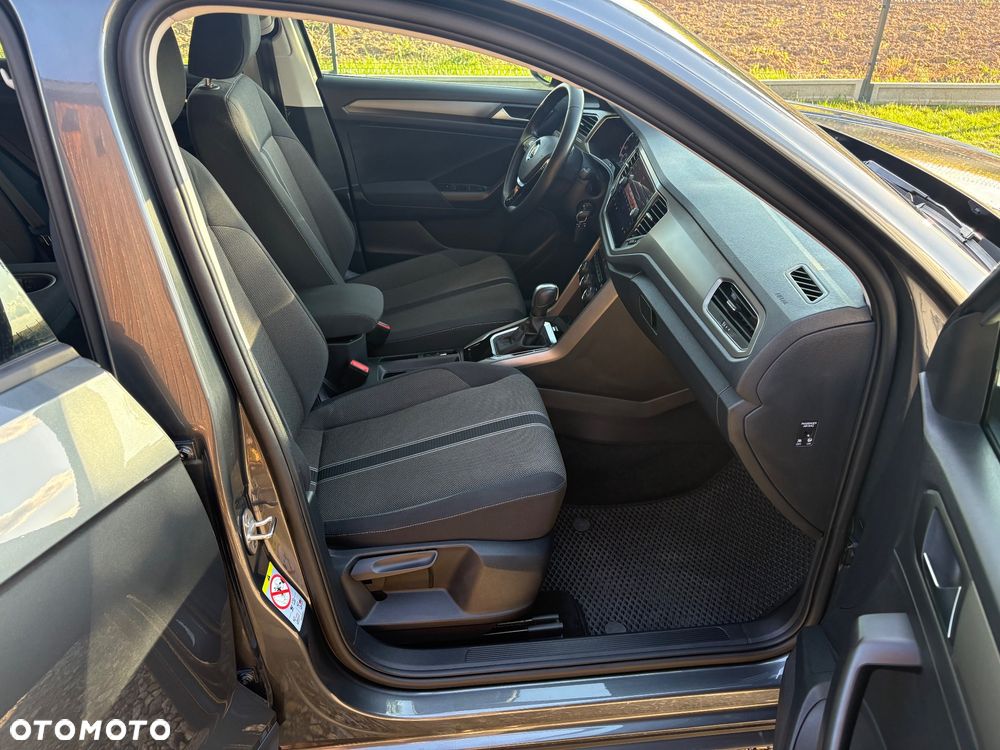 Volkswagen T-Roc 1.5 TSI Style - 27