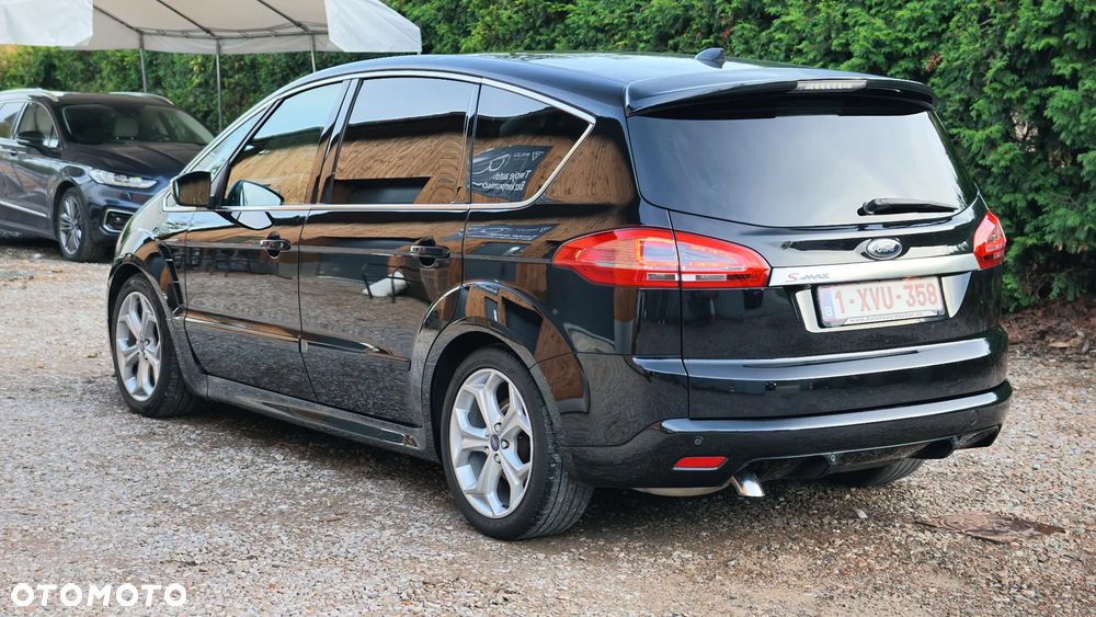 Ford S-Max 2013 photo 2