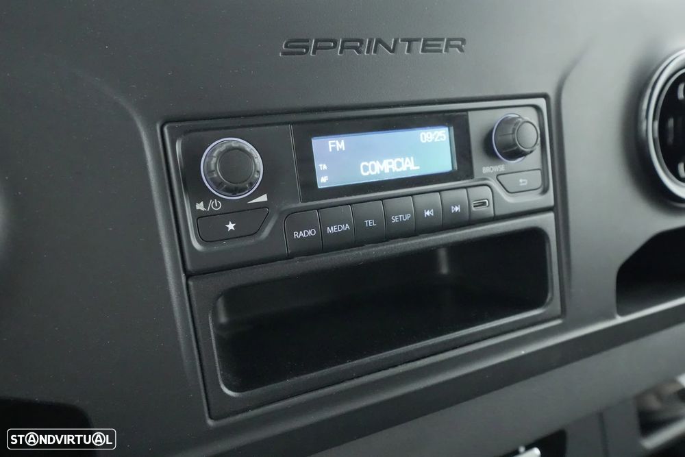 Mercedes-Benz Sprinter 315/37 - 17