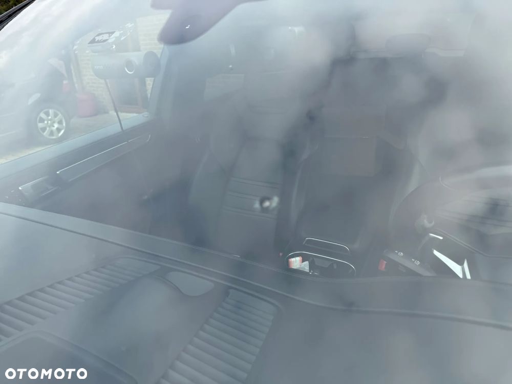 Porsche Cayenne Turbo - 28