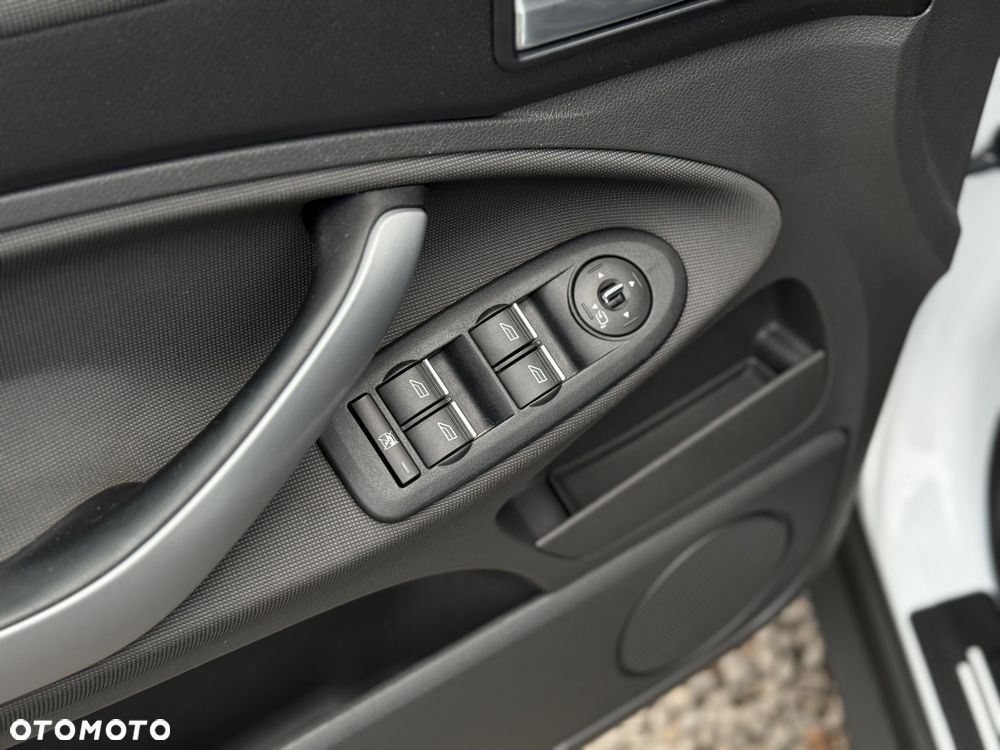 Ford Kuga 2.0 TDCi Trend - 15