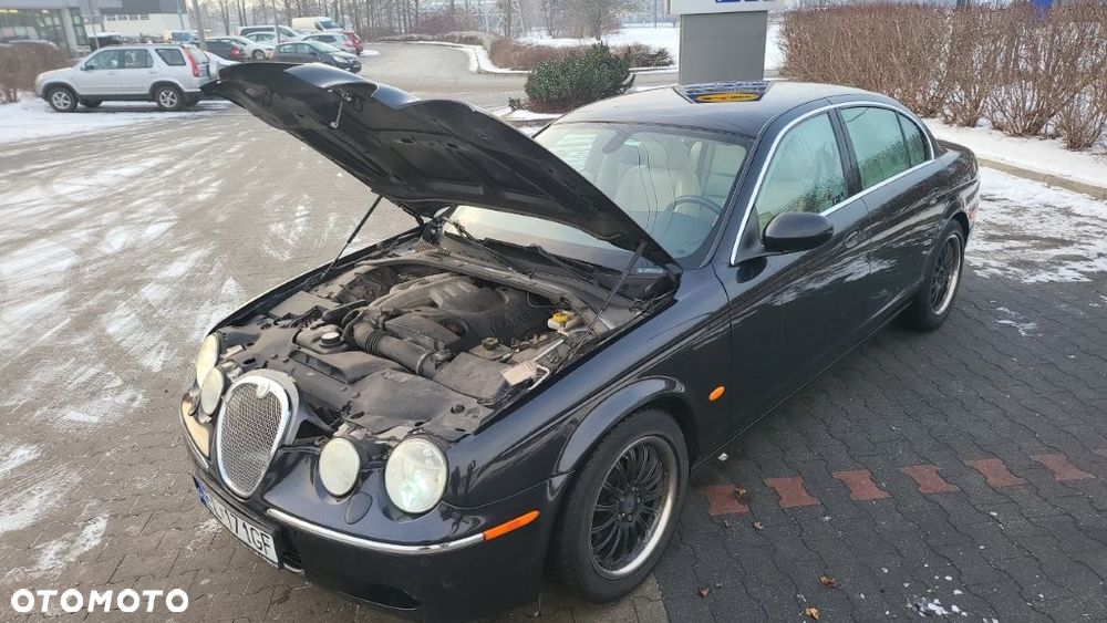 Jaguar S-Type - 12