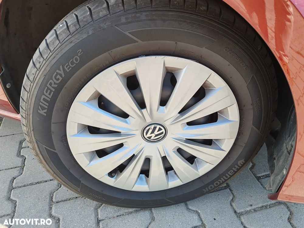 Volkswagen Golf - 16