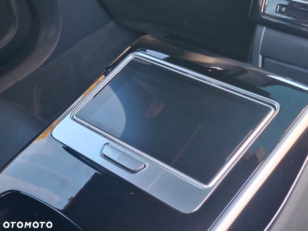 Audi A8 60 TFSI e Quattro Tiptronic - 22