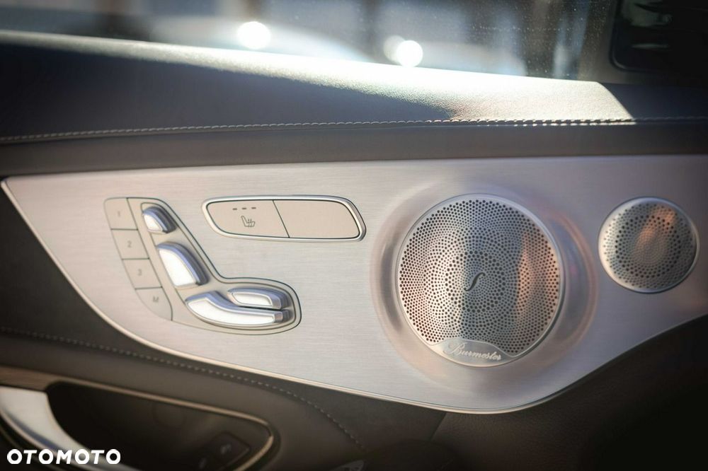 Mercedes-Benz Klasa C AMG 63 S - 28