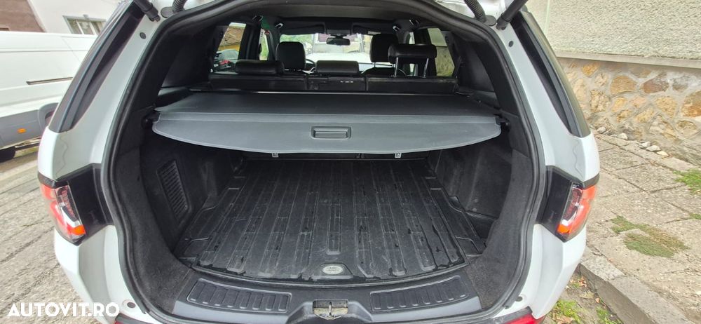 Land Rover Discovery Sport - 22