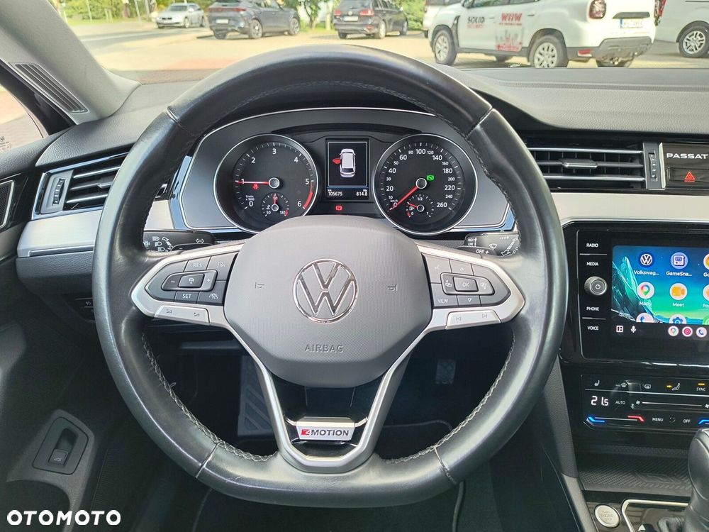 Volkswagen Passat - 18