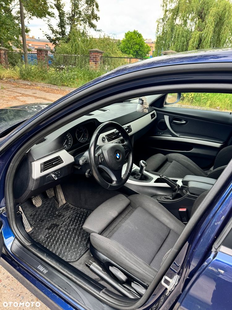 BMW Seria 3 318d - 7