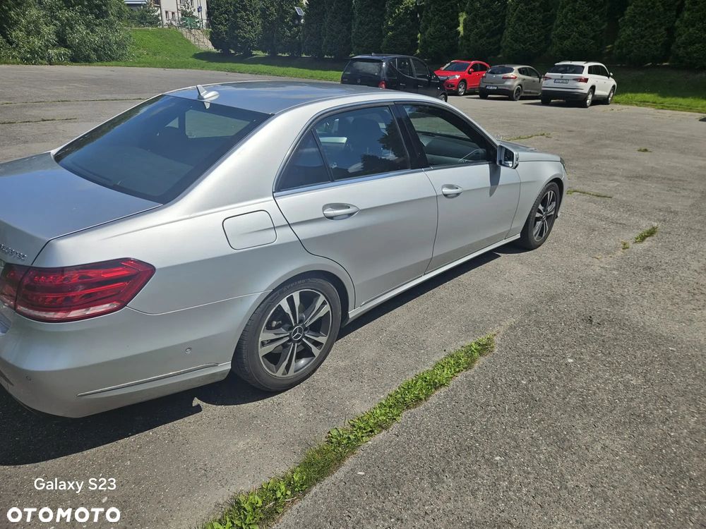 Mercedes-Benz Klasa E 350 CDI DPF BlueEFFICIENCY 7G-TRONIC Elegance - 3