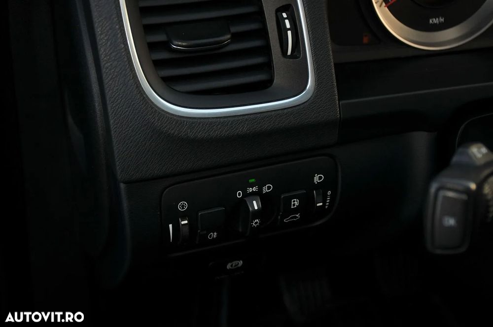 Volvo V60 DRIVe Start-Stop Basic - 18