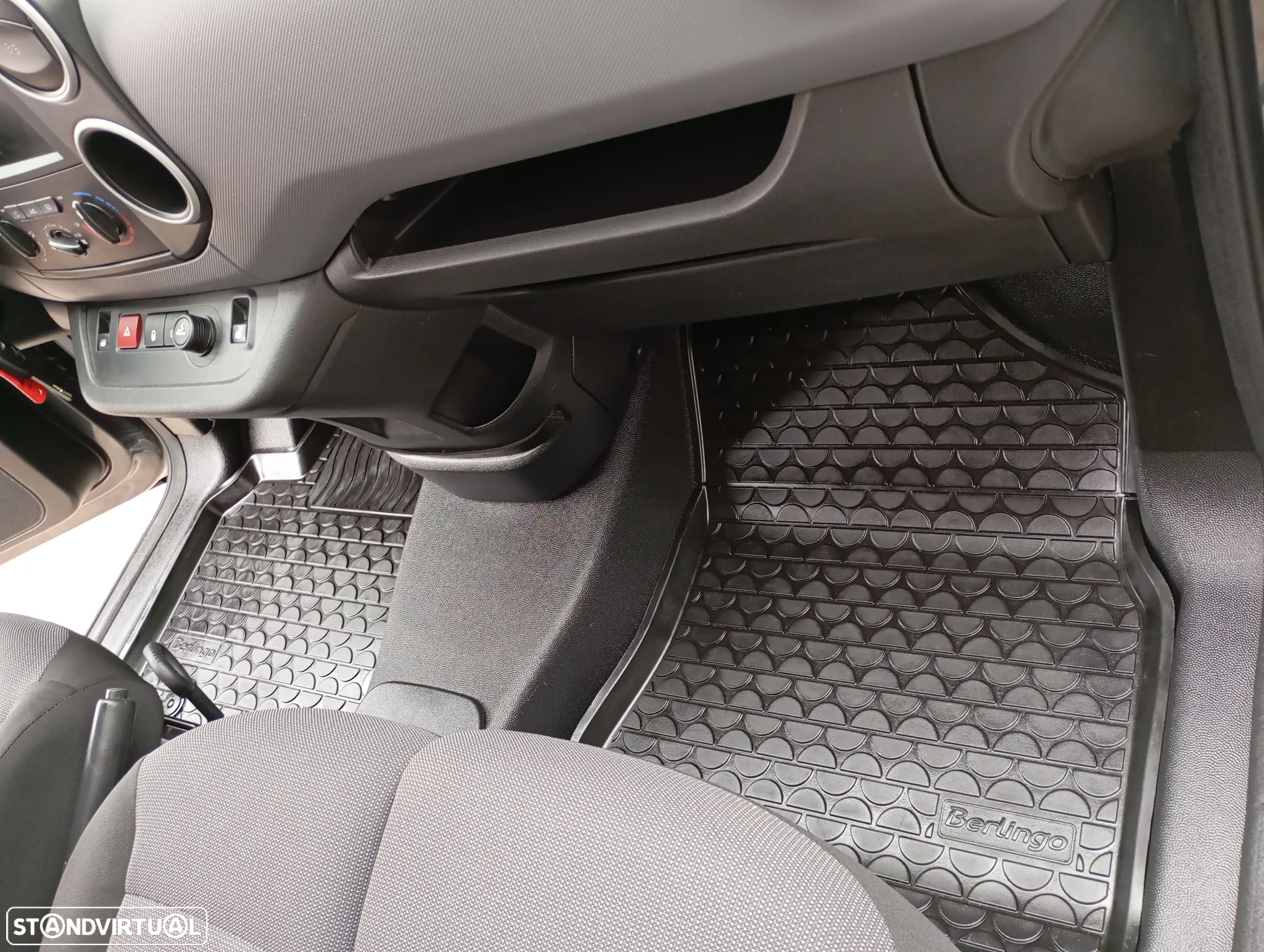 Citroën Berlingo 1.6 Hdi Automática AT6 - 13
