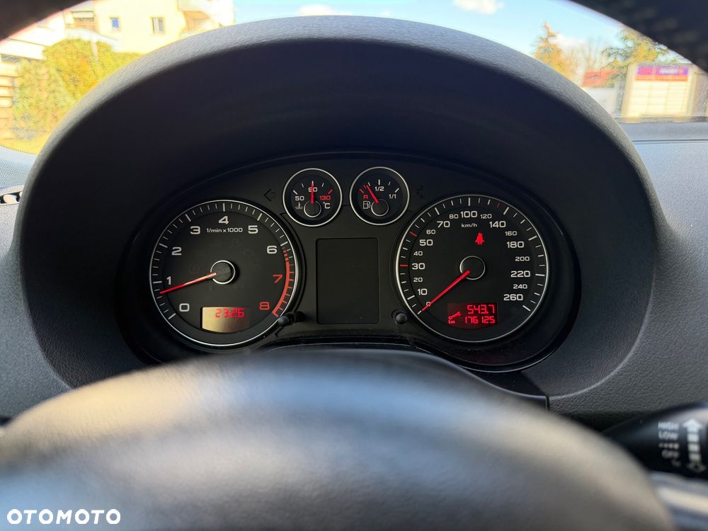 Audi A3 Sportback 1.4T FSI Ambition - 34