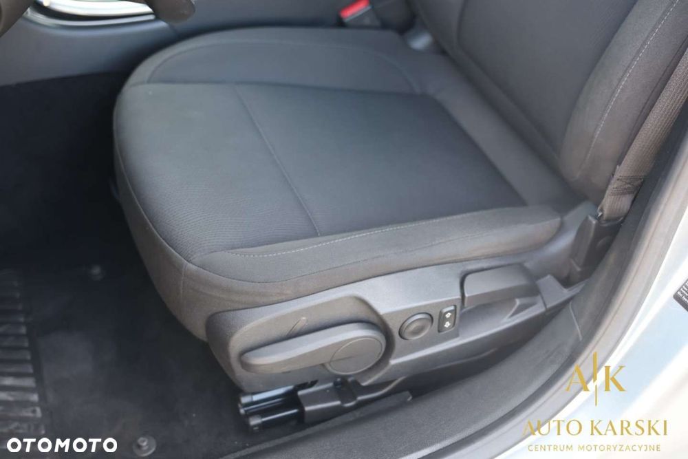 Opel Insignia - 31