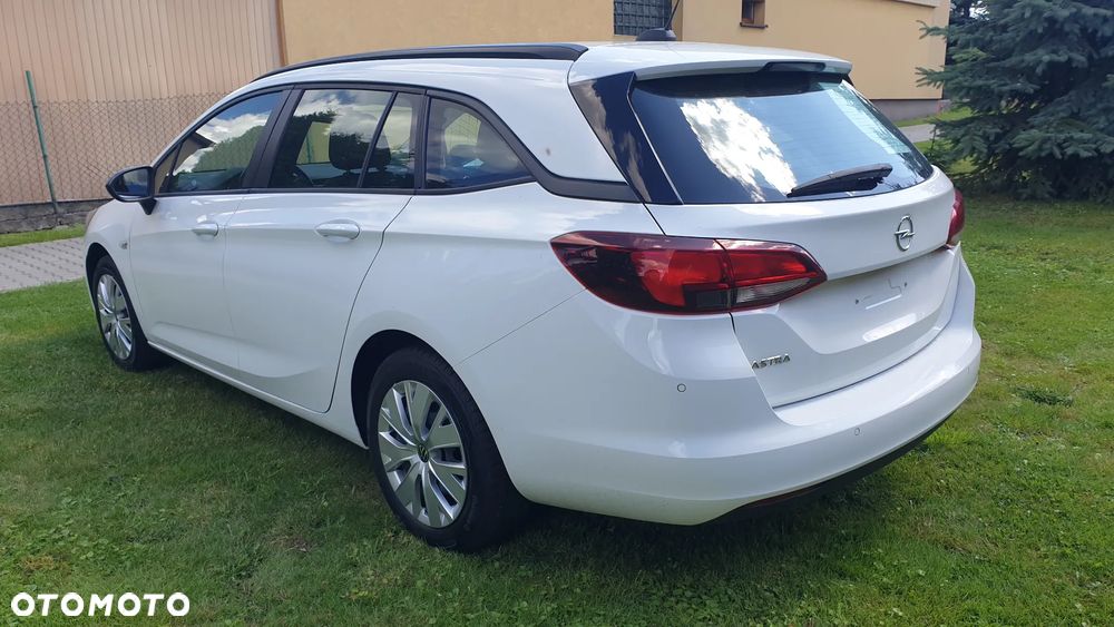 Opel Astra 1.5 D Start/Stop Business Edition - 3