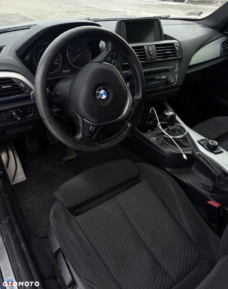 BMW Seria 1 116i - 5