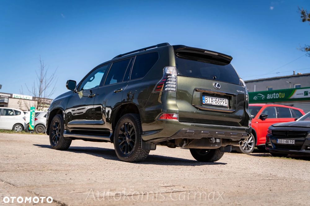 Lexus GX - 10