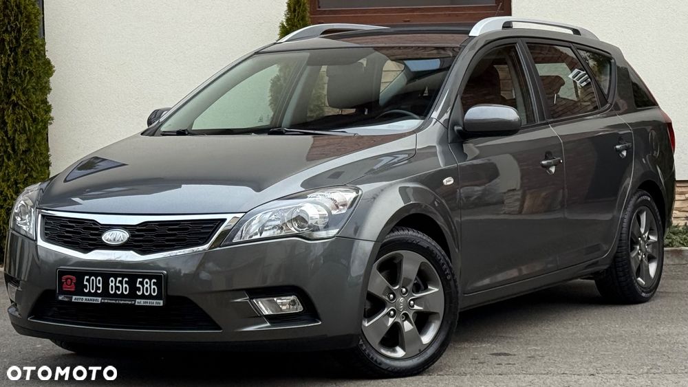 Kia Ceed - 3