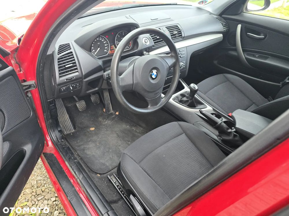 BMW Seria 1 118d DPF Edition Sport - 13
