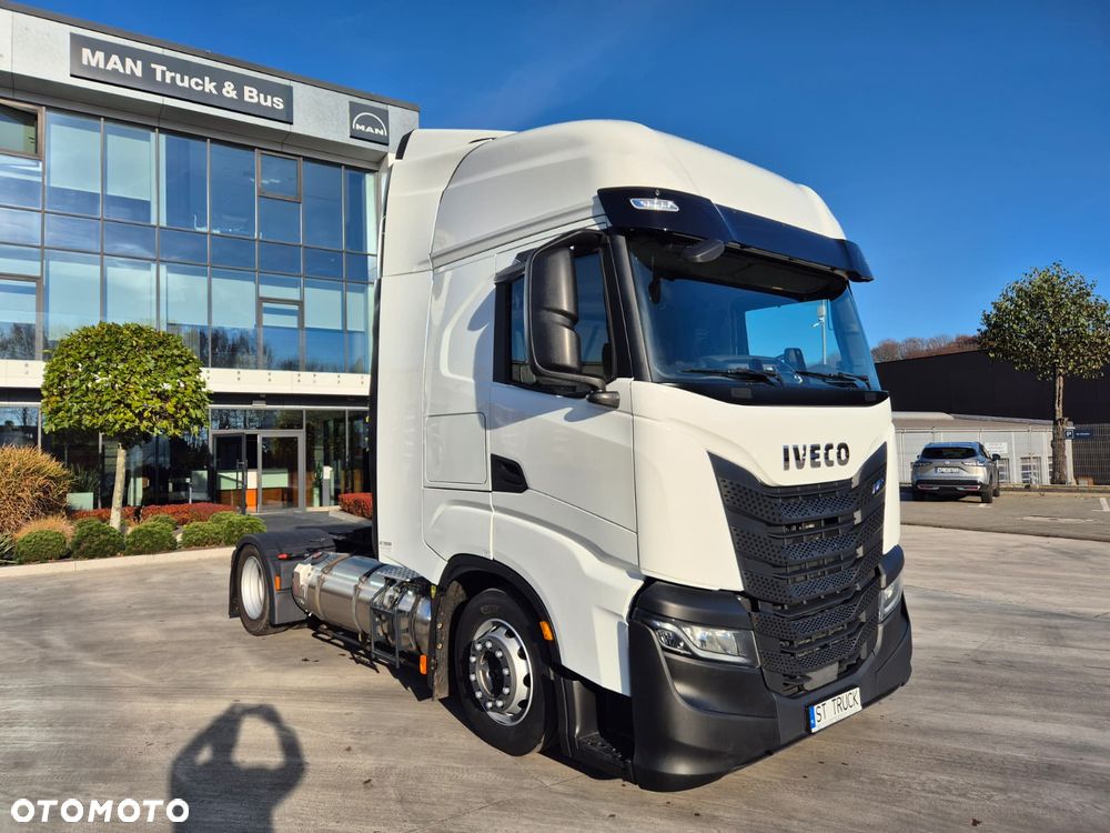 Iveco S-WAY 460 LNG / MEGA / INTARDER - 1
