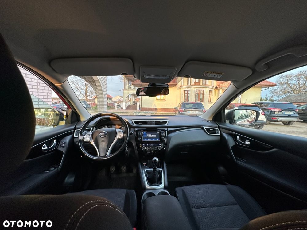 Nissan Qashqai - 11