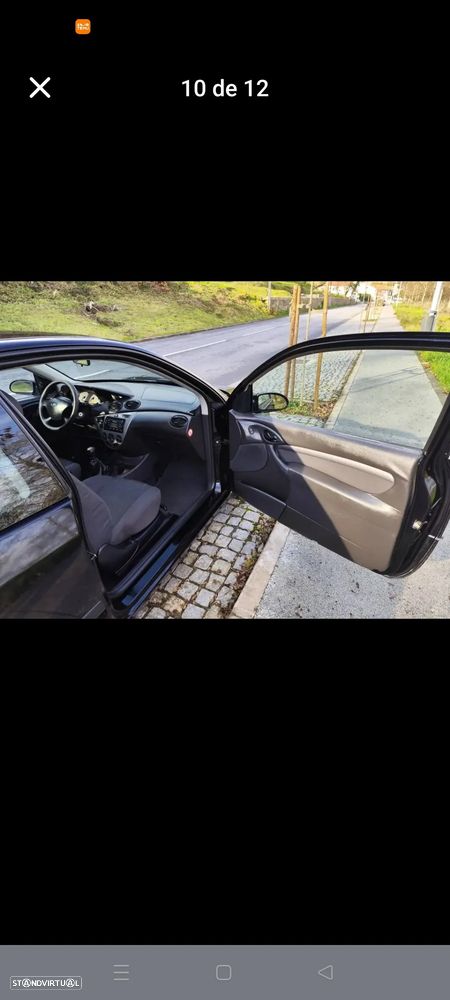 Ford Focus 1.8 TDdi X-Trend - 10