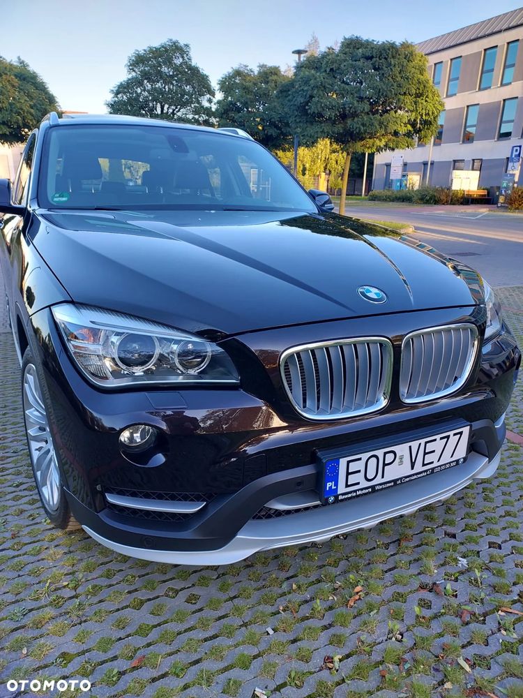 BMW X1 xDrive18d xLine - 11