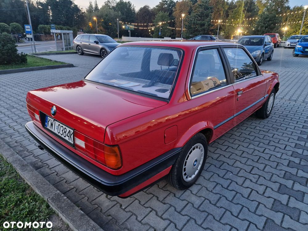 BMW Seria 3 316i - 7