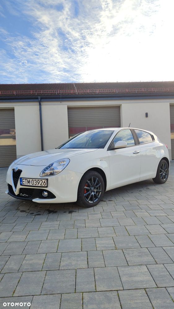 Alfa Romeo Giulietta 1.6 JTDM 16V - 2