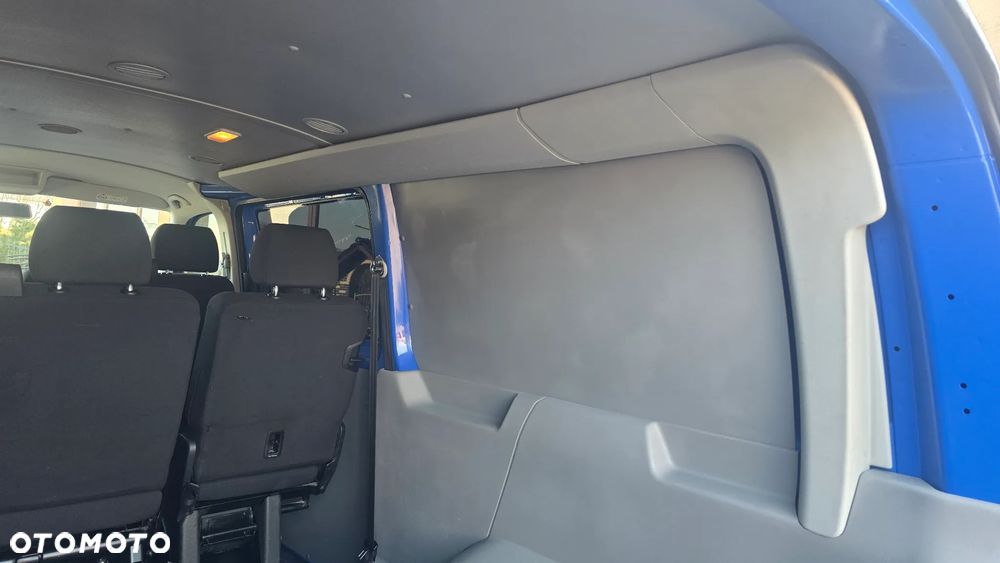 Volkswagen Transporter - 15