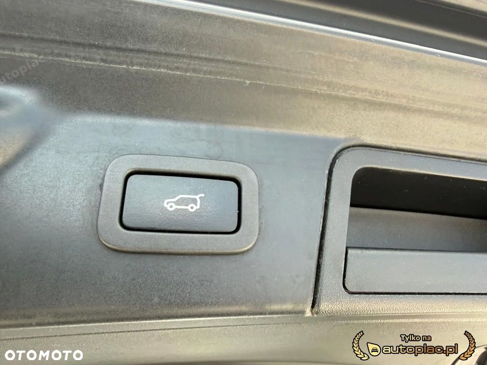 Land Rover Range Rover Velar 2.0 Si4 GPF R-Dynamic - 31