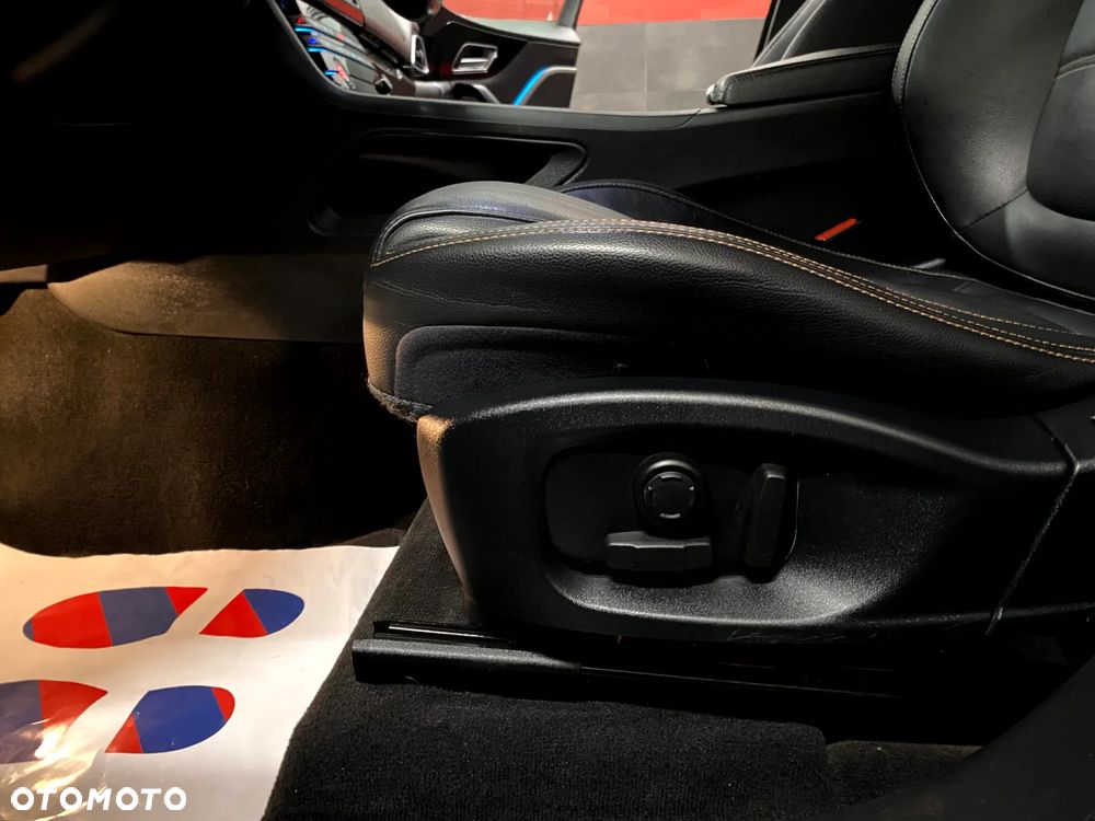 Jaguar F-Pace 20d Pure - 27