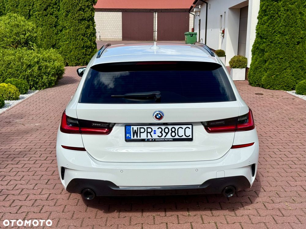 BMW Seria 3 330i M Sport sport - 6