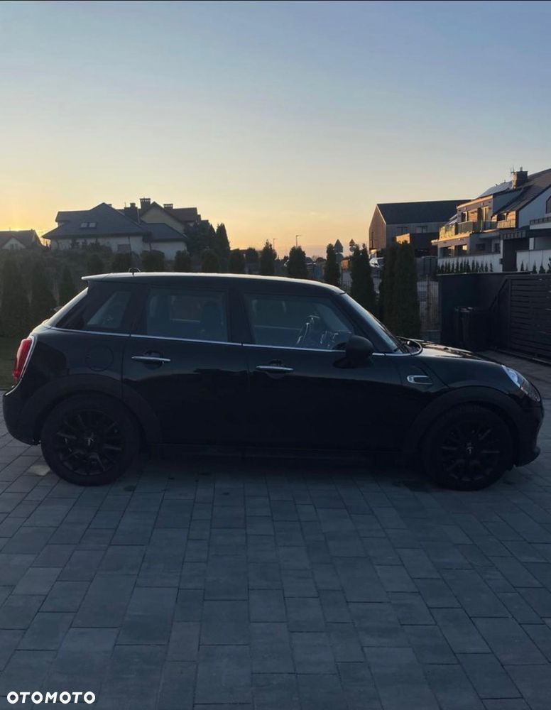 MINI ONE - 5