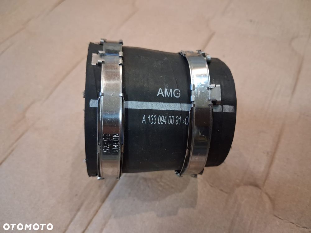 Przewód łącznik turbiny MERCEDES A45 W176  AMG 2.0 T  A1330940091 OE - 1