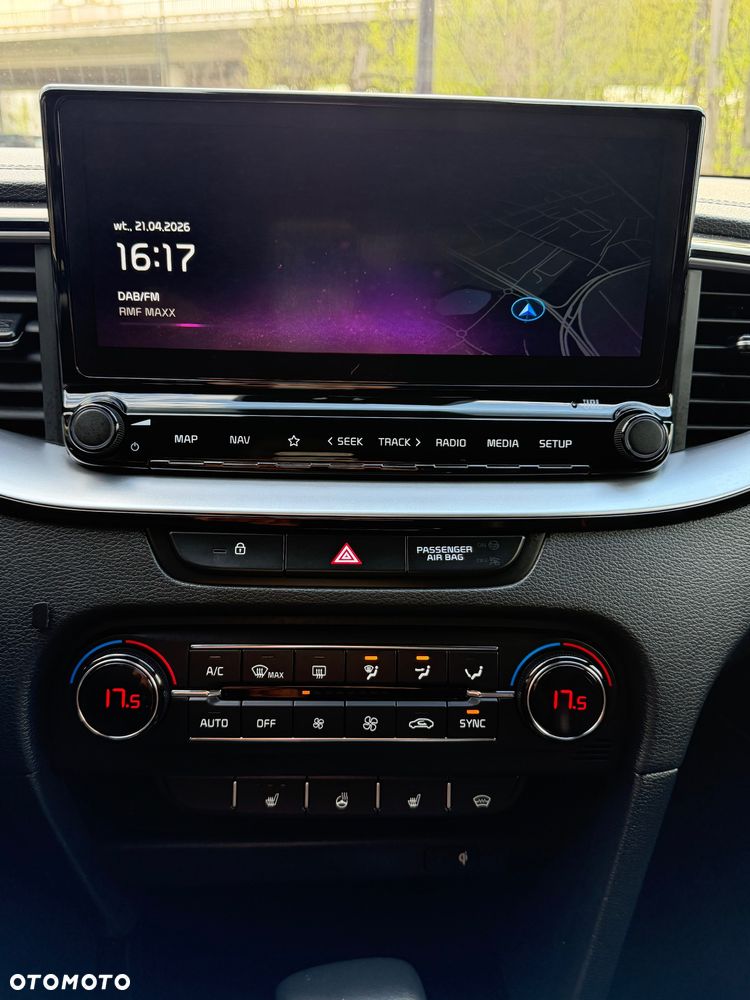 Kia ProCeed 1.6 T-GDI GT DCT - 27