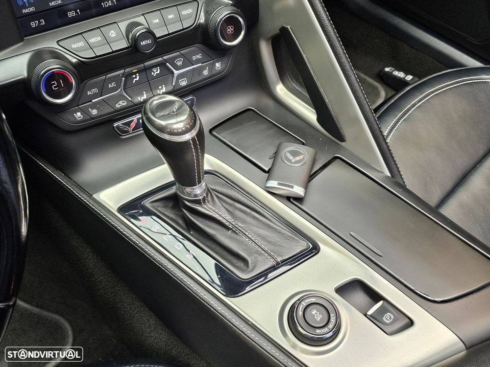 Chevrolet Corvette Stingray 3LT 6.2 V8 Auto - 17