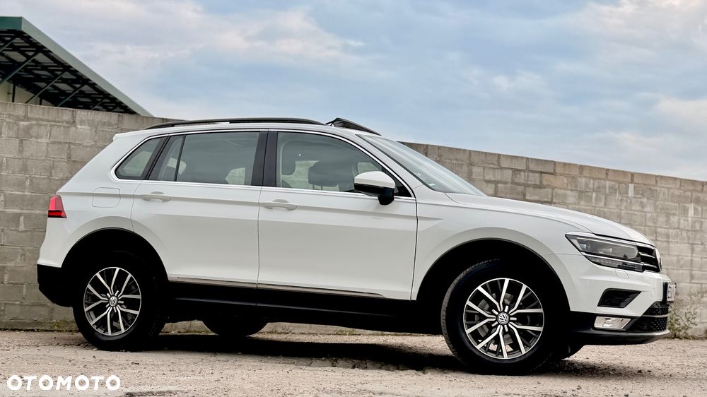 Volkswagen Tiguan 2.0 TDI SCR Elegance - 23