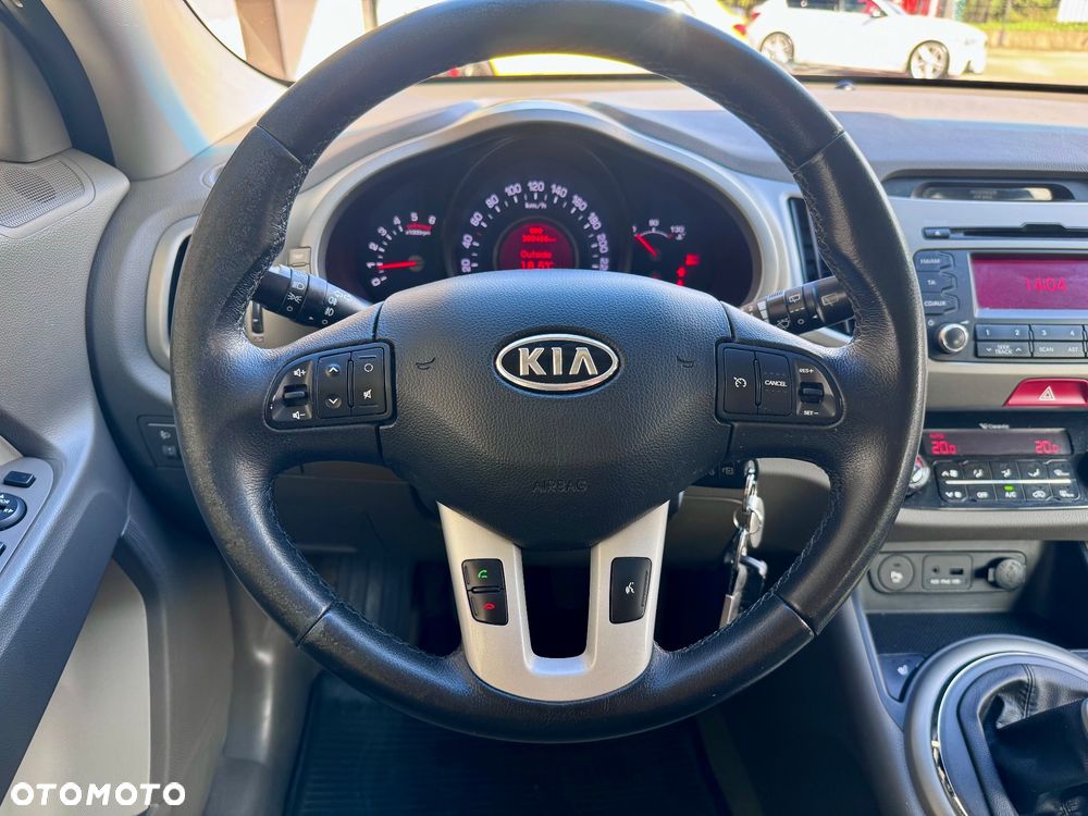 Kia Sportage 2.0 CRDI M 2WD - 25