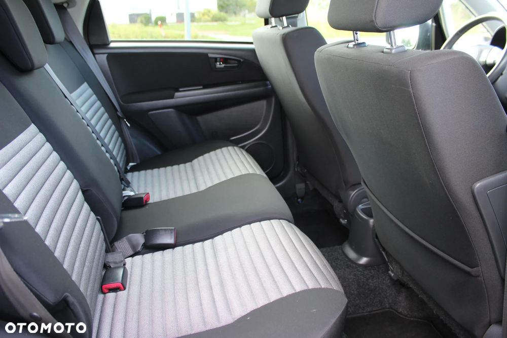Fiat Sedici 1.6 16V 4x4 Lounge - 9