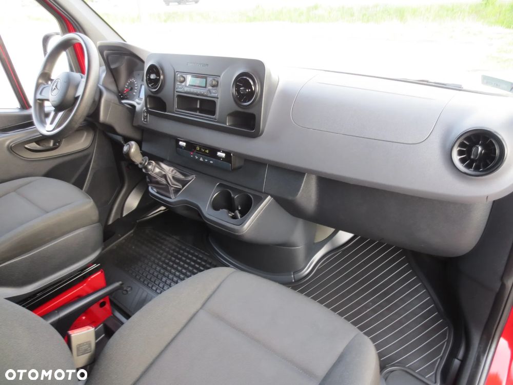 Mercedes-Benz SPRINTER L2H2  SALON POLSKA NISKI PRZEBIEG - 18
