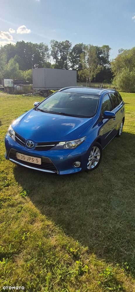 Toyota Auris - 1