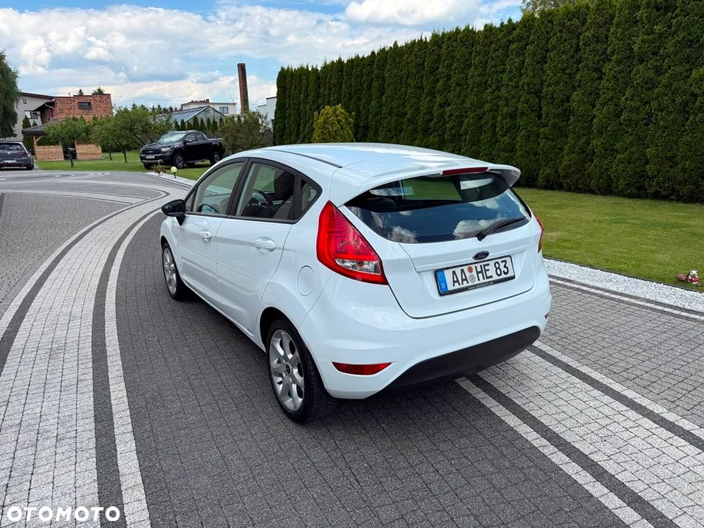 Ford Fiesta 1.25 Viva - 13