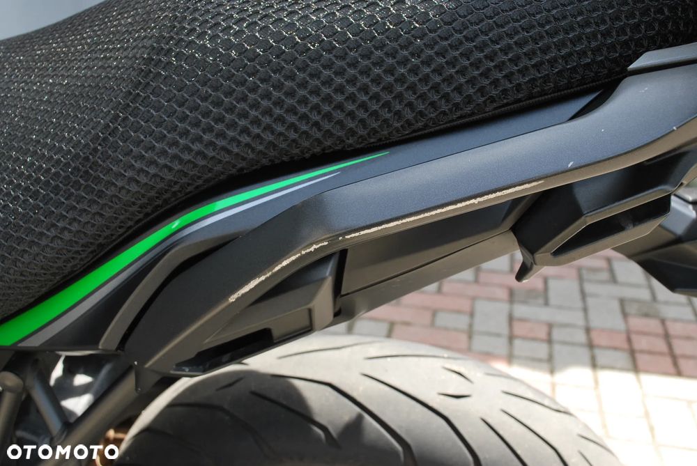 Kawasaki Versys 650 - 21