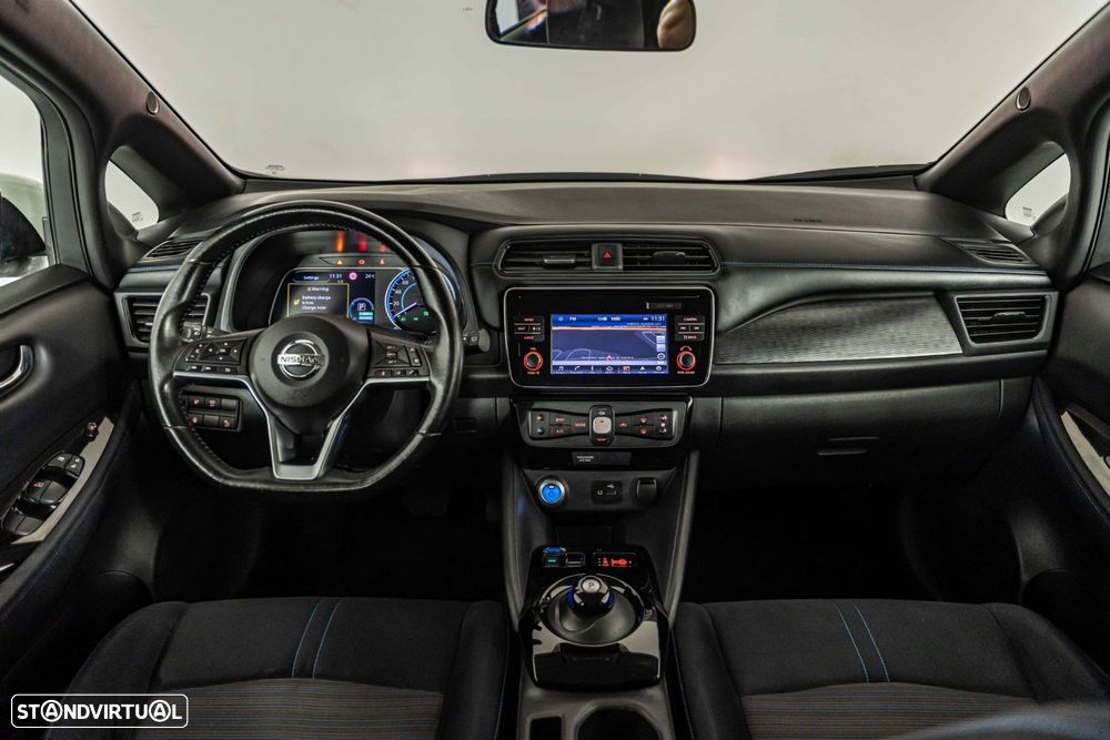Nissan Leaf N-Connecta - 22
