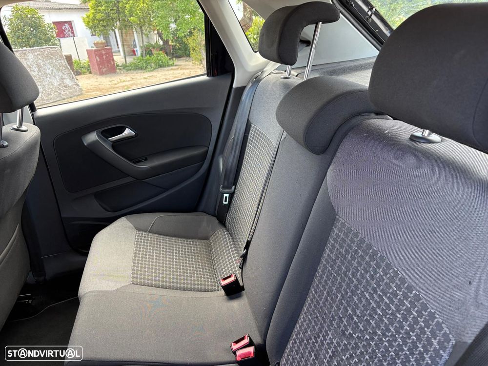 VW Polo 1.4 TDi Confortline - 12
