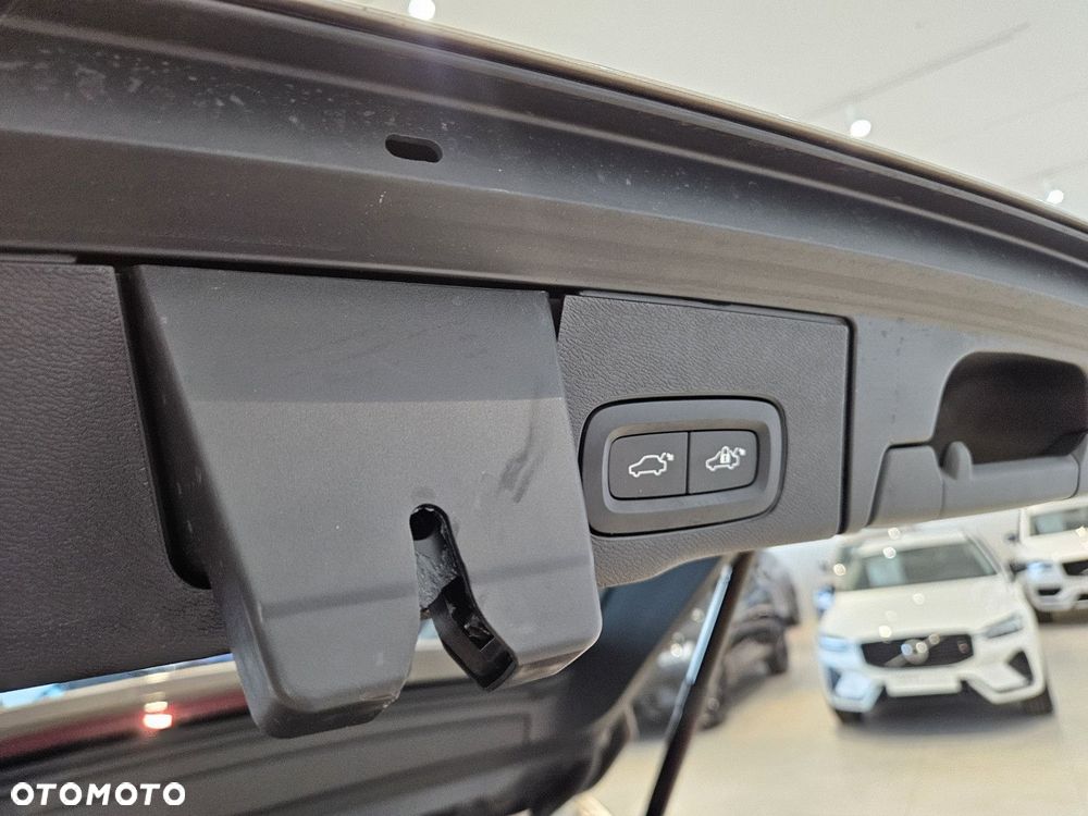 Volvo XC 60 - 31