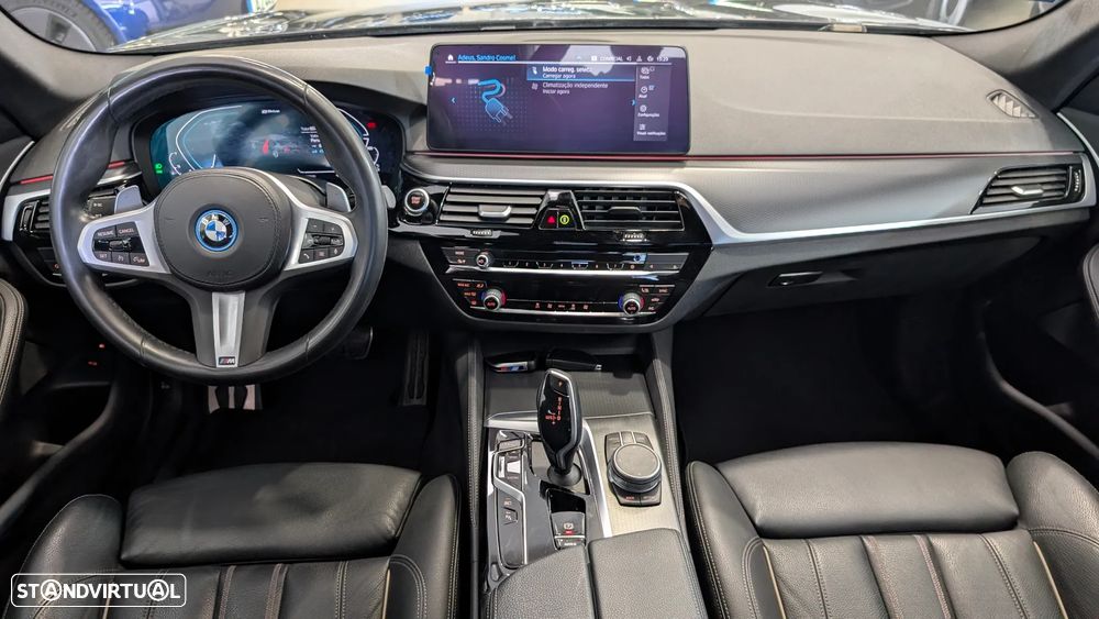 BMW 530 e Pack M - 17